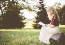 girl, book, sitting-2604837.jpg