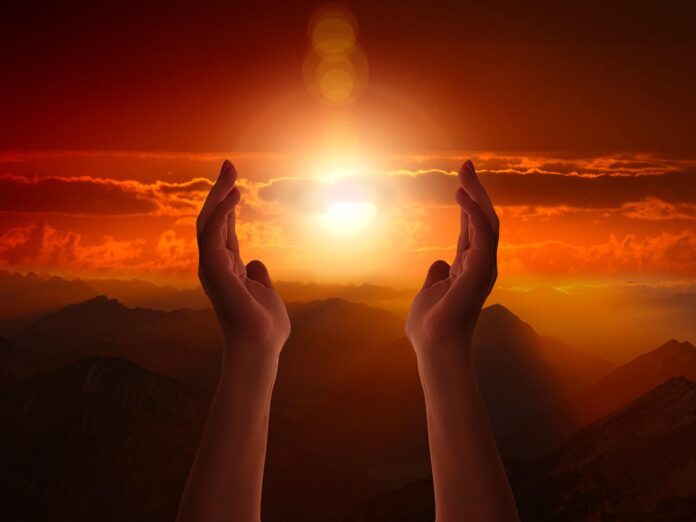religion, faith, hand-3717899.jpg