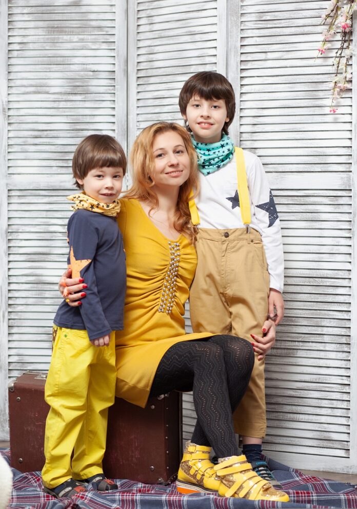 family, kids, mother with children-4111503.jpg