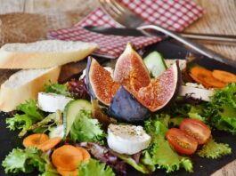 salad, figs, cheese-1672505.jpg