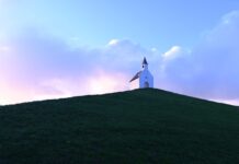 light, sunrise, little church-2963953.jpg