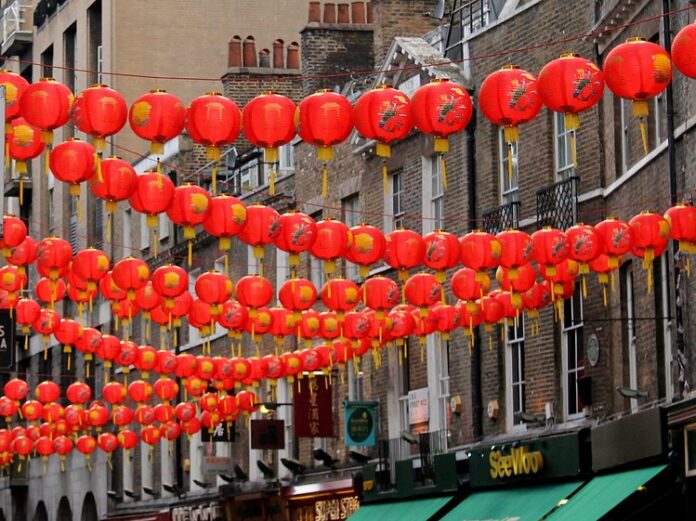 england, lanterns, china-969000.jpg