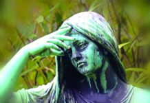 悲憐天父的小女兒